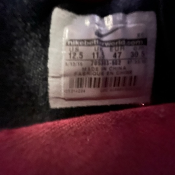 Men’s Nike HyperChase - Size 12.5 - Breast Cancer Awareness Pink​ - Picture 6 of 6